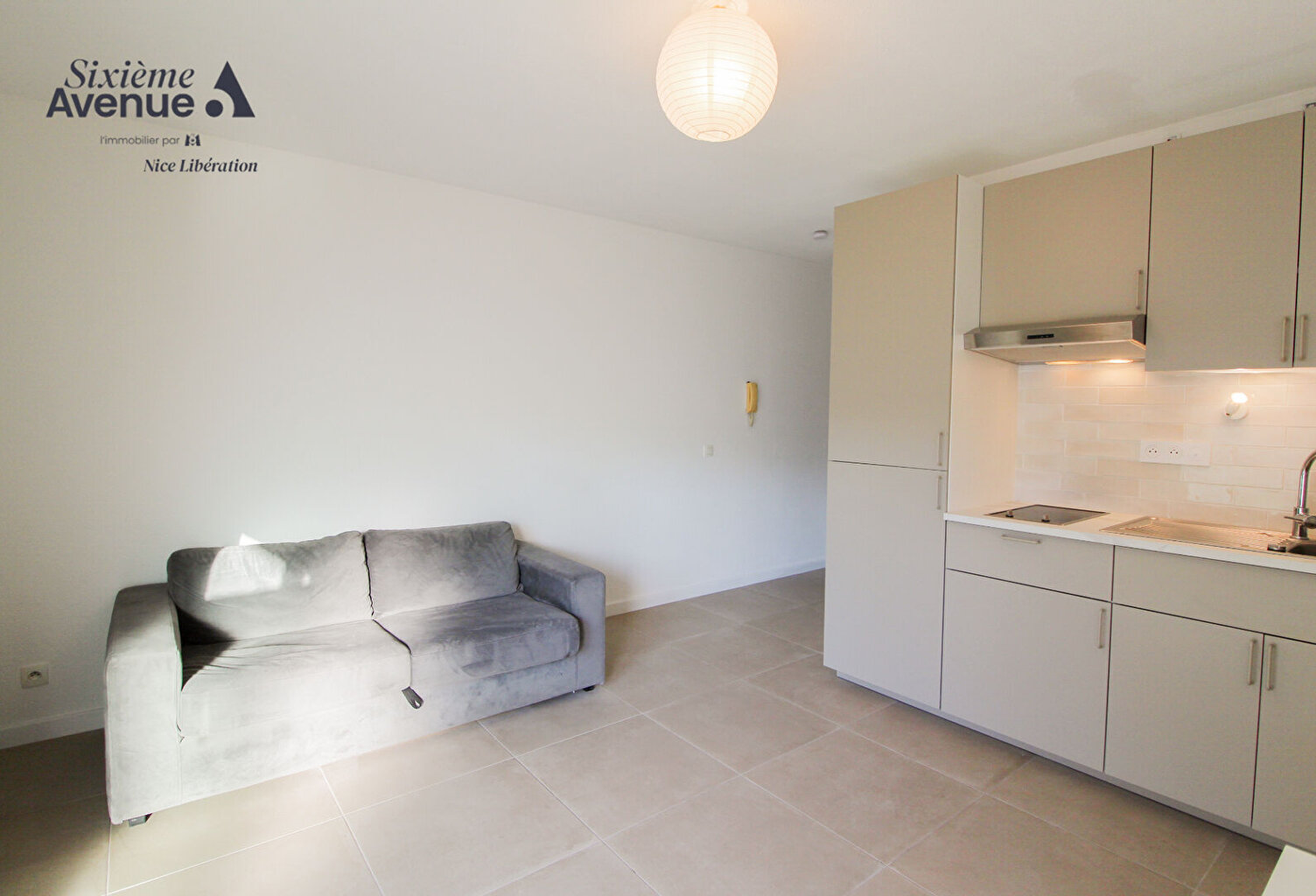 St Jean d'Angely - studio meublé 20,45 m² — photo 1