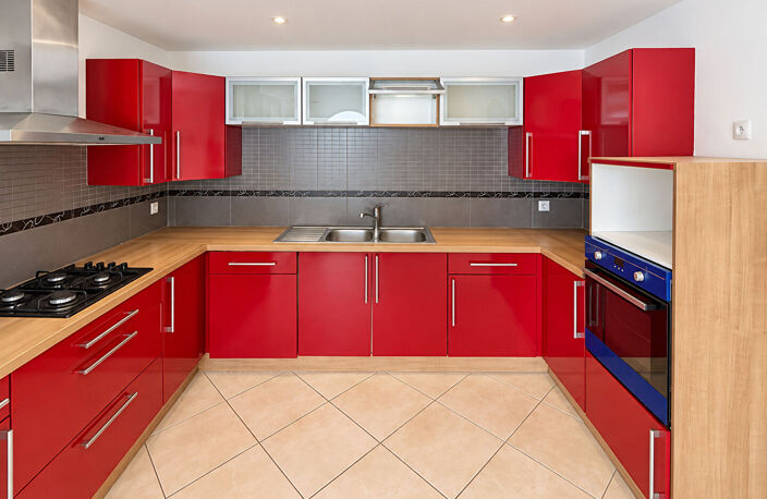 À LOUER  SUPERBE APPARTEMENT T4 DE 133 M² ? MÈZE — photo 2