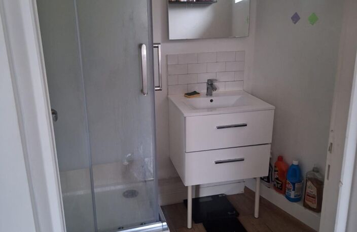 Location Appartement 3 pièces — photo 2