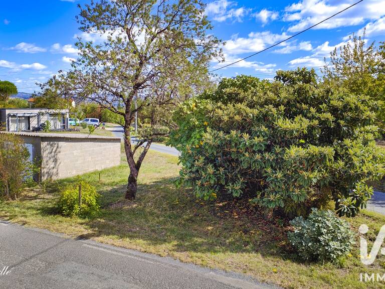 Vente Garage 20 m&sup2; — photo 1