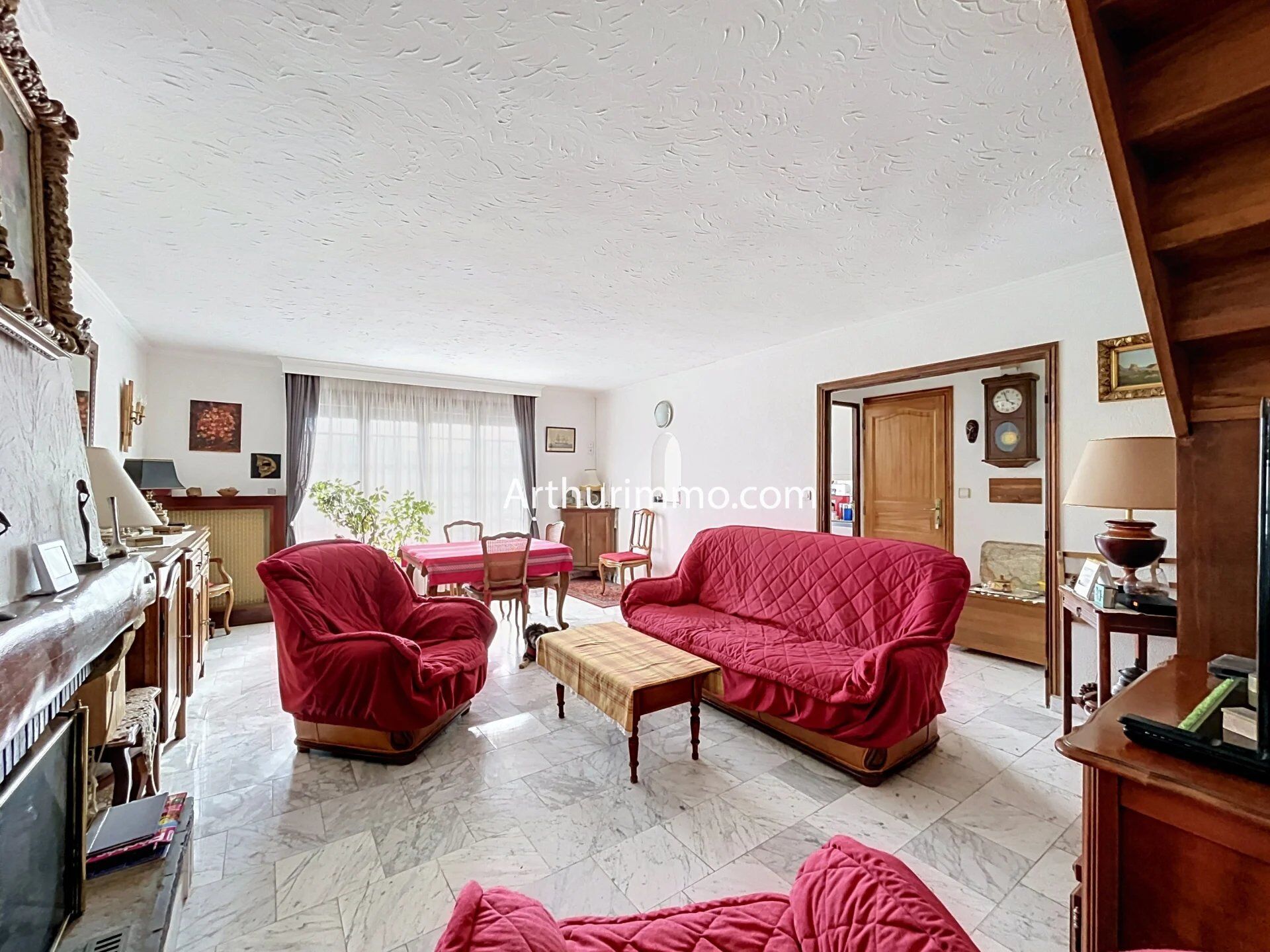 Maison 7 pièces 142 m² · à Crosne · 142 m² · 385 000 €