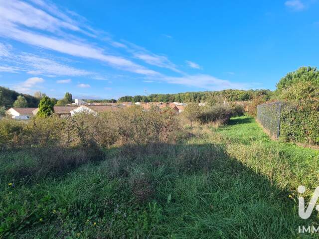 Vente Terrain à bâtir 811 m&sup2; — photo du bien