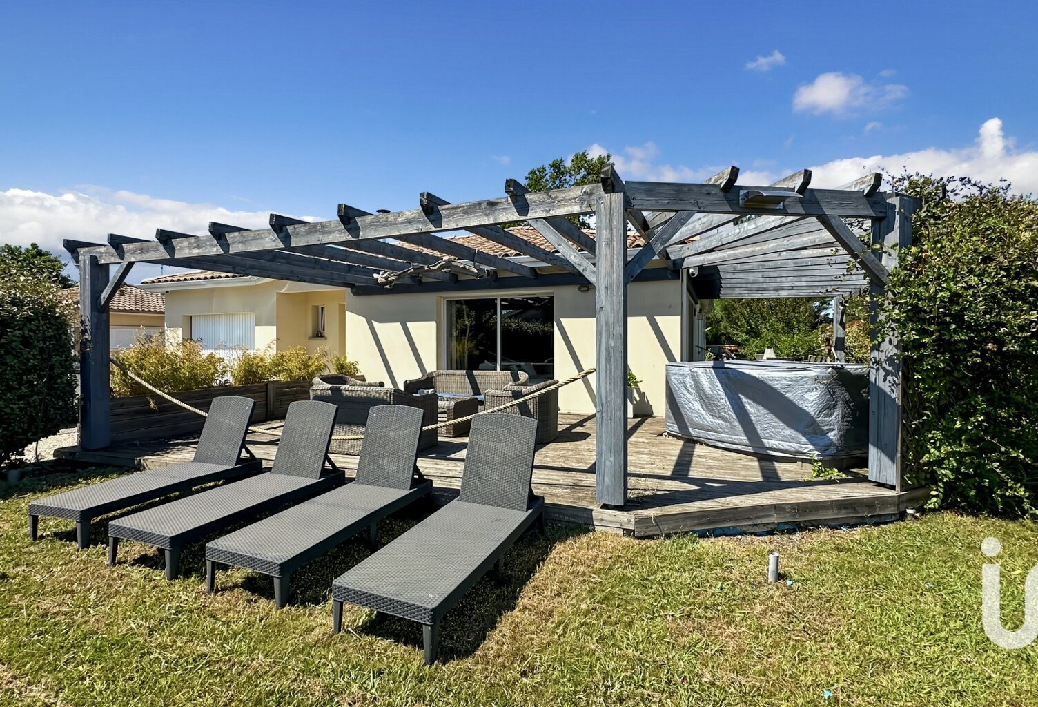 Vente Maison/villa 6 pièces — photo 1