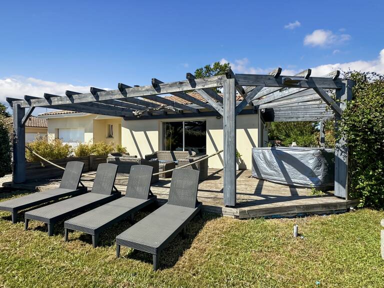 Vente Maison/villa 6 pièces — photo 1