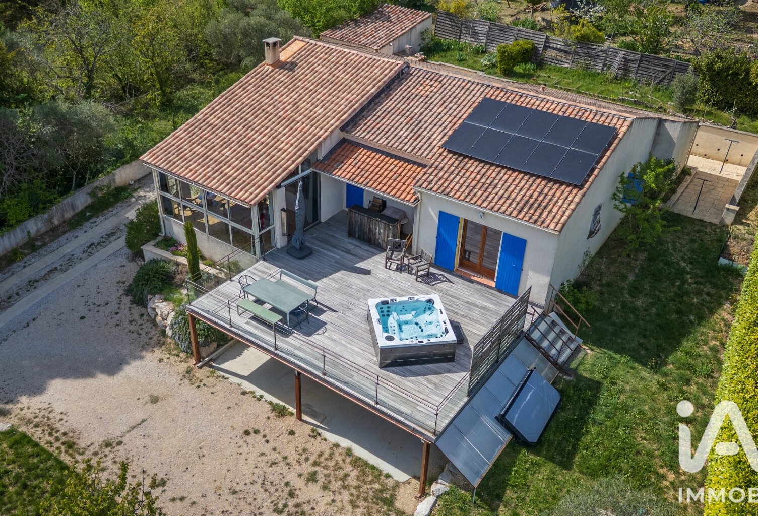 Location Maison traditionnelle 6 pièces — photo 1