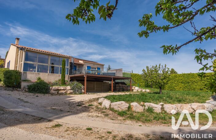 Location Maison traditionnelle 6 pièces — photo 2