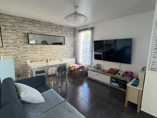 Location Appartement 2 pièces — photo du bien