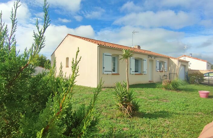 Vente Maison/villa 4 pièces — photo 2