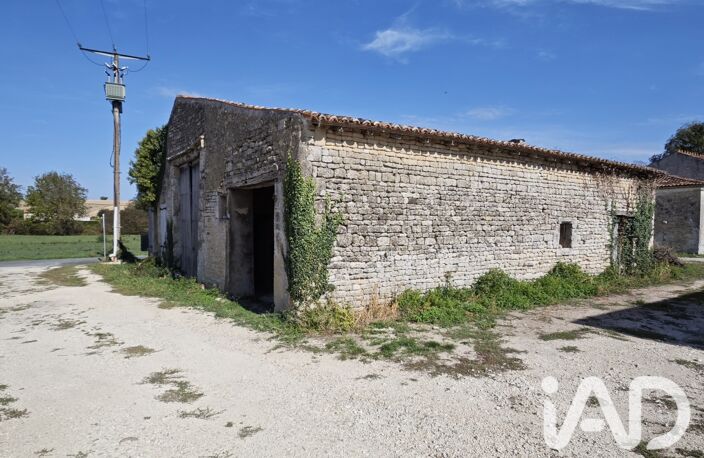 Vente Grange 2 pièces — photo 2