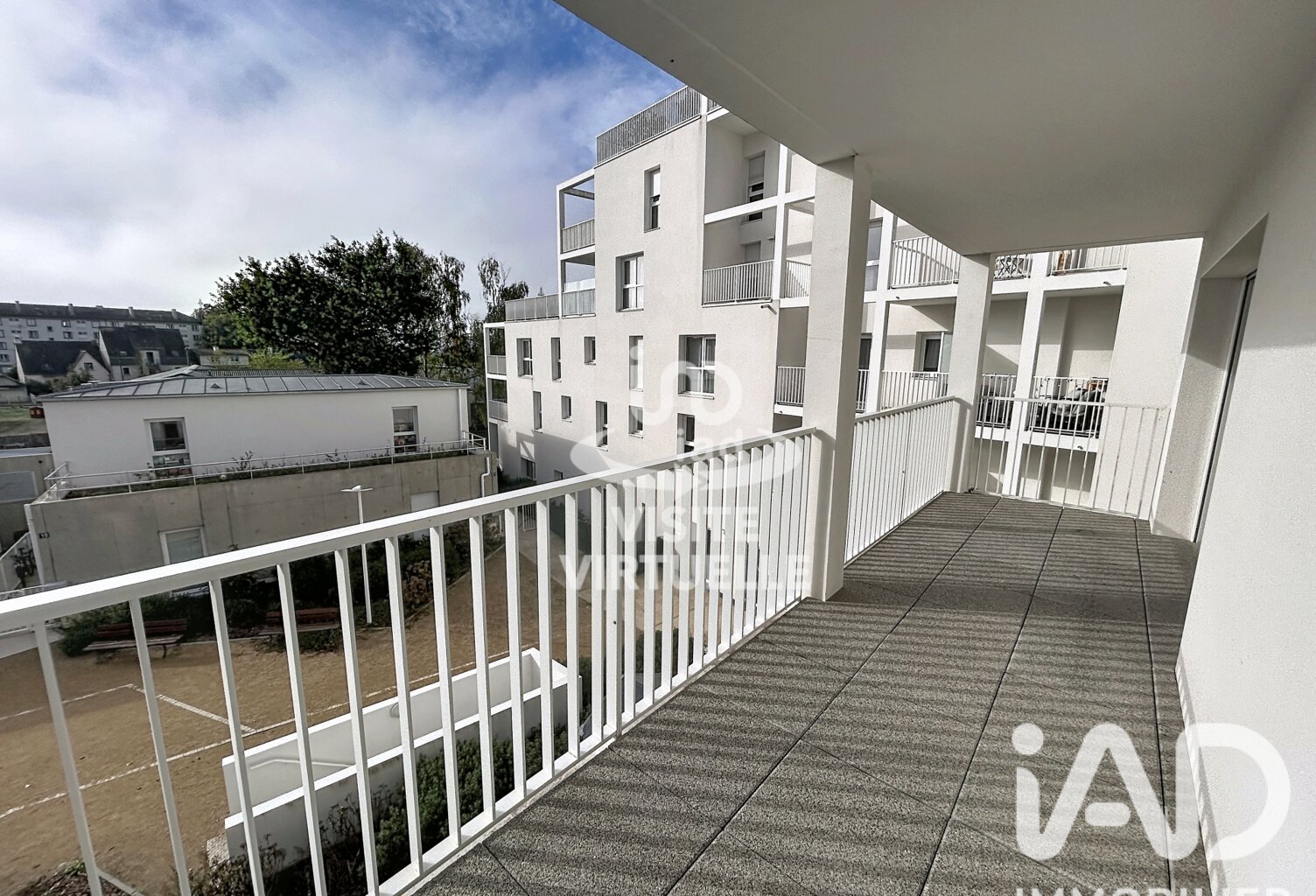 Location Appartement 4 pièces — photo 1