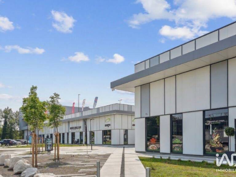 Location Boutique/Local commercial 302 m&sup2; — photo 1