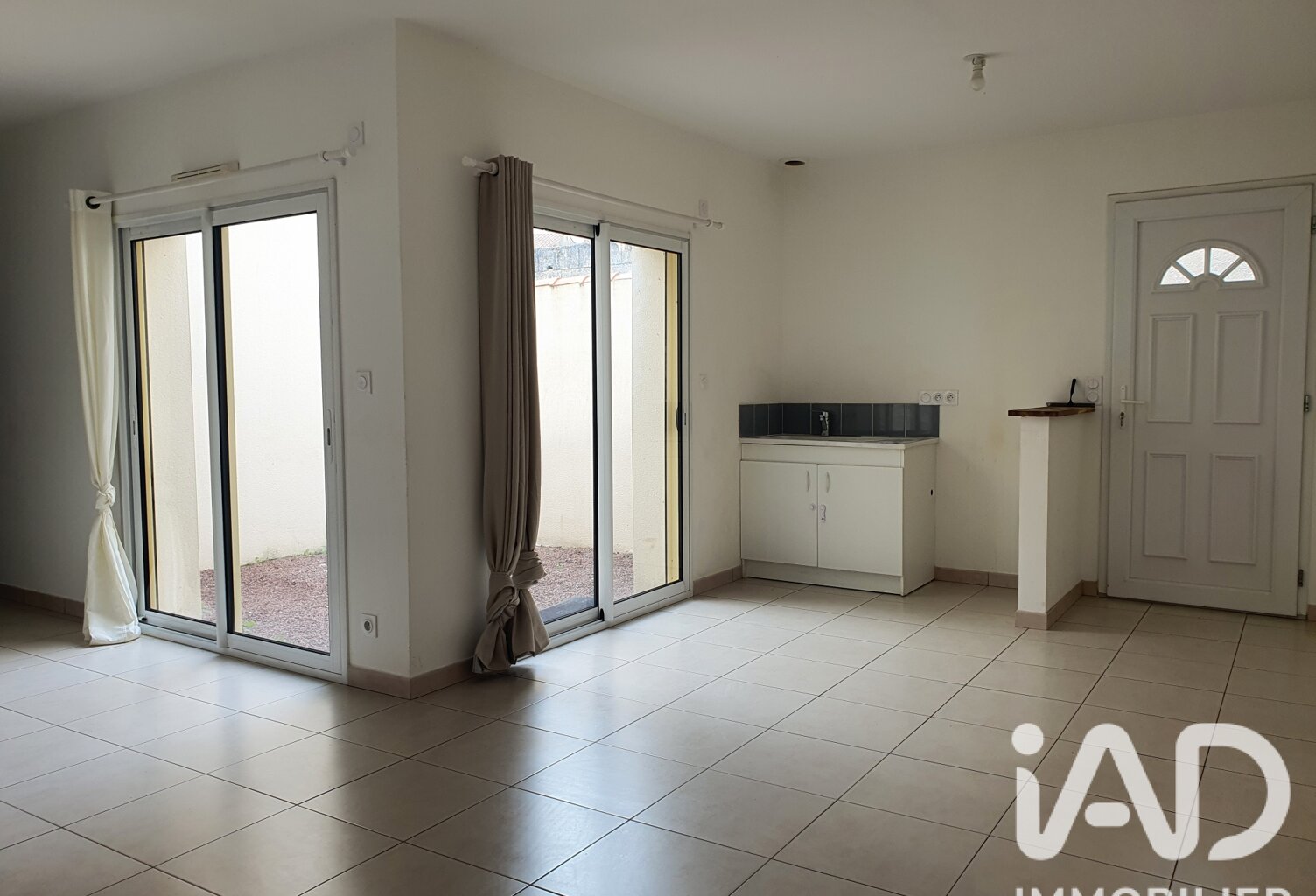 Location Maison/villa 2 pièces — photo 1