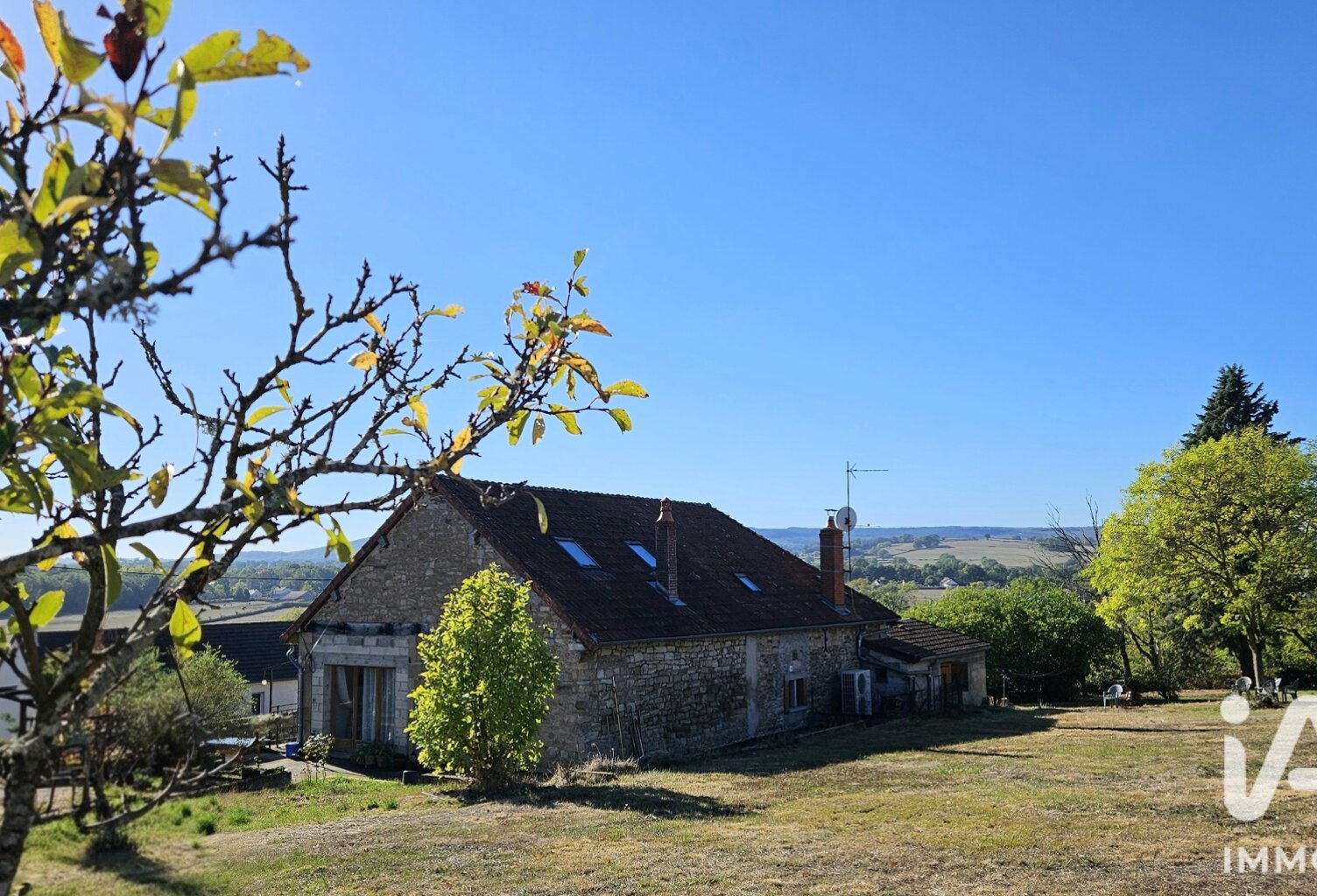 Vente Maison/villa 10 pièces — photo 1