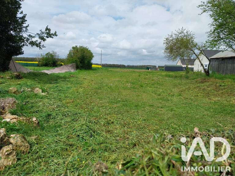 Vente Terrain 2 470 m&sup2; — photo 1