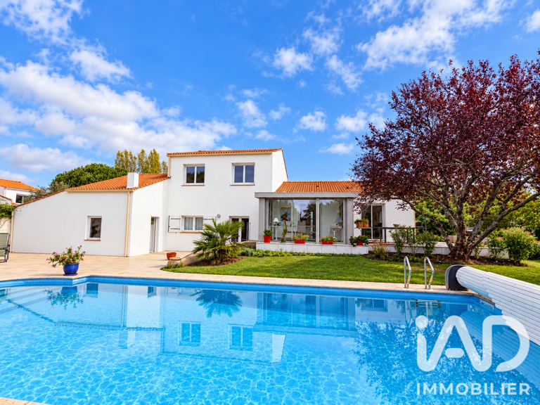 Vente Maison/villa 7 pièces — photo 1