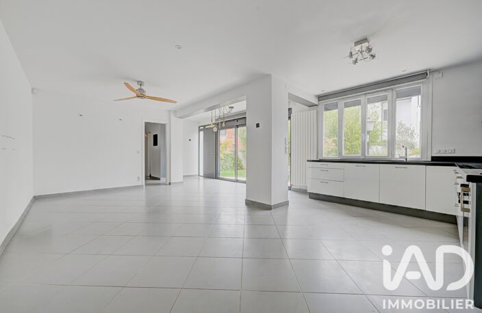 Vente Maison/villa 5 pièces — photo 2