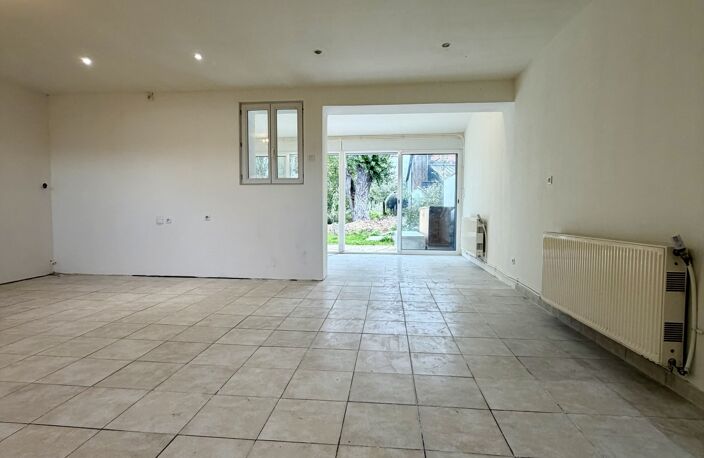 Vente Maison/villa 4 pièces — photo 2
