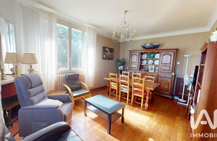 Vente Maison/villa 5 pièces — photo 2