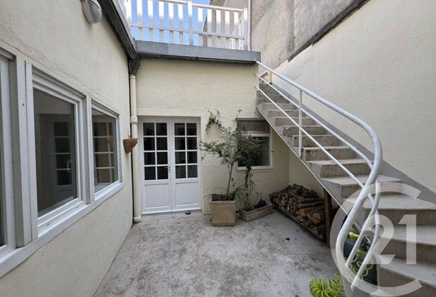 Vente maison 6 pièces 179 m² Caunes-Minervois (11160) — photo 1