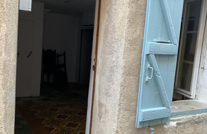 Vente maison 3 pièces 59 m² Lagrasse (11220) — photo 2
