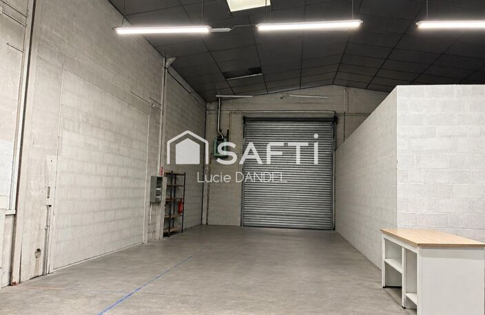 À LOUER LOCAL COMMERCIAL 761.55 M² BOURG-EN-BRESSE — photo 2