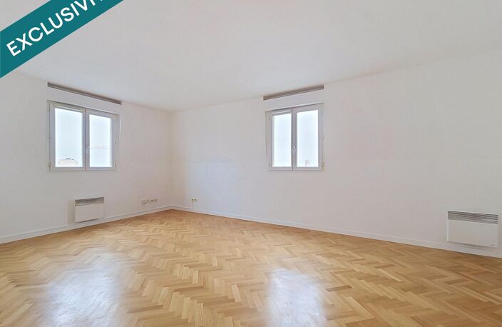 GRAND 2 PIECES EN PARFAIT ETAT AUX LILAS — photo 2