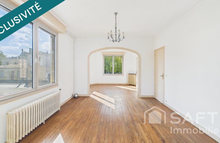 Maison en pierre avec jardin, terrasse et garage  Tram D à proximité immédiate — photo 2