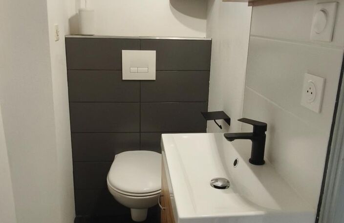 Immeuble avec 4 appartements et cave — photo 5
