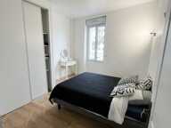 Immeuble avec 4 appartements et cave — photo 2
