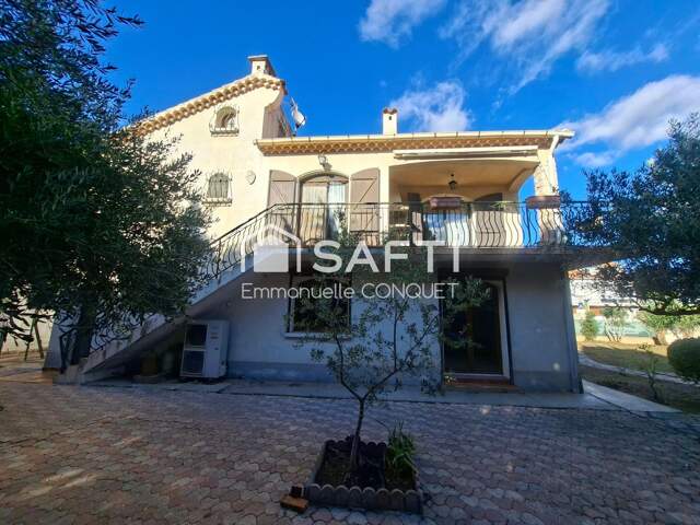 Maison 4 faces de 165 m² avec garage de 27 m² et annexes — photo du bien