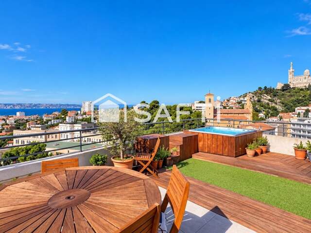 ROUCAS-BLANC  VASTE TERRASSE, VUE MAGIQUE — photo du bien