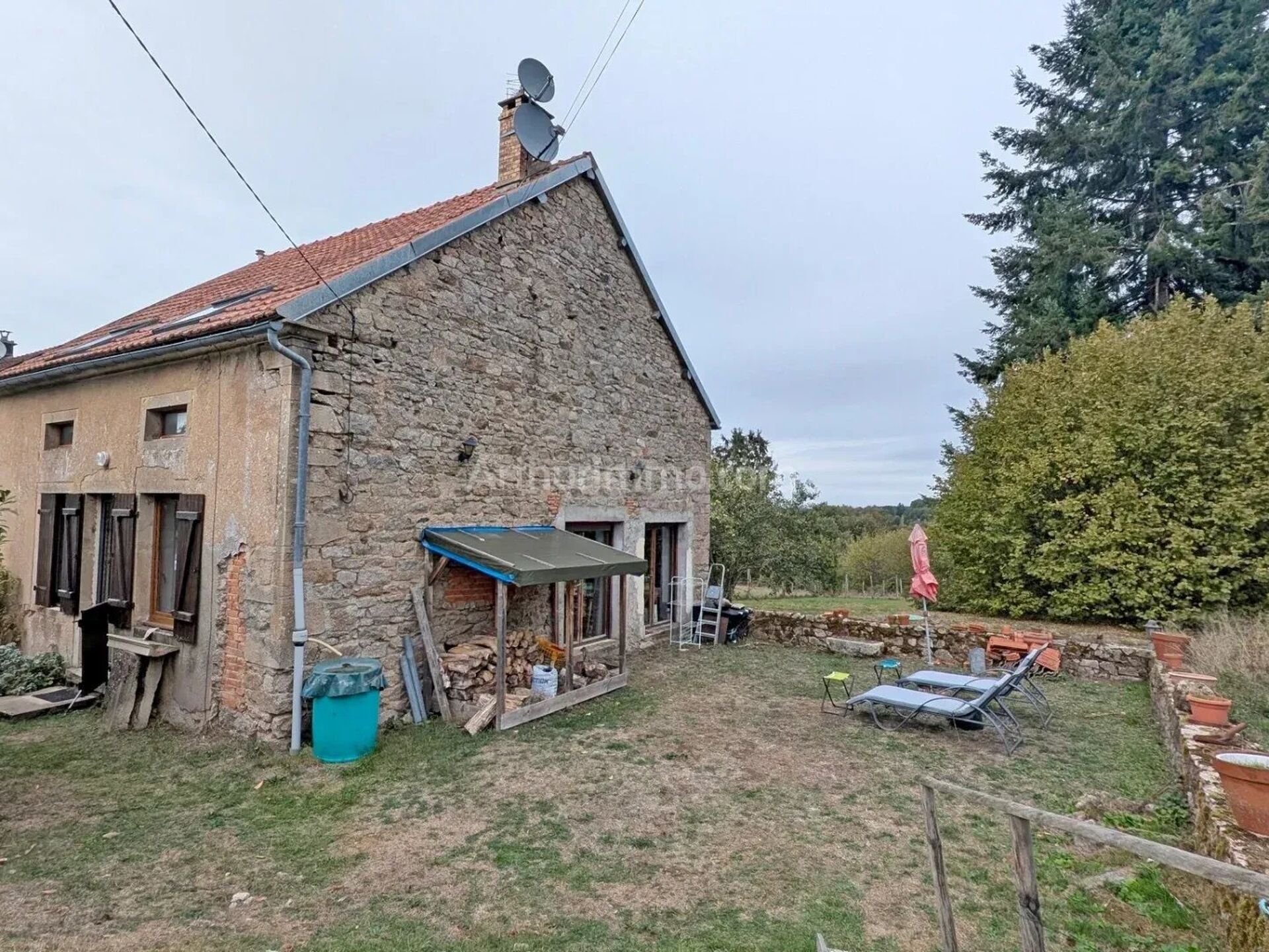 Maison 3 pièces 108 m² · à Champeau-en-Morvan · 108 m² · 129 000 €