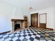 MAISON A LOUER CENTRE VILLE DU BUGUE — photo 2