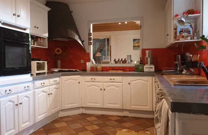 Maison en pierres + gîte — photo 4