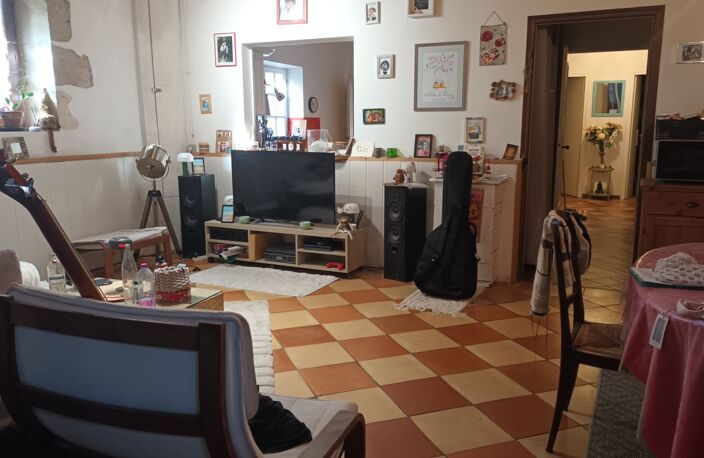 Maison en pierres + gîte — photo 5