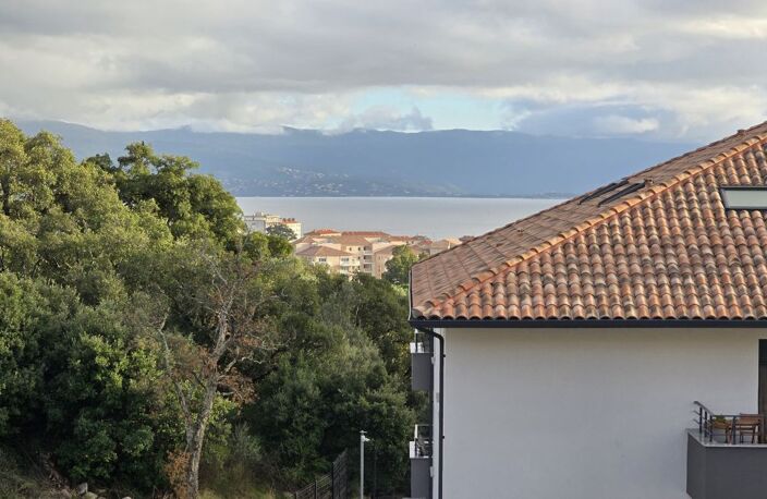 4 Pièces SAN BIAGGIO — photo 2