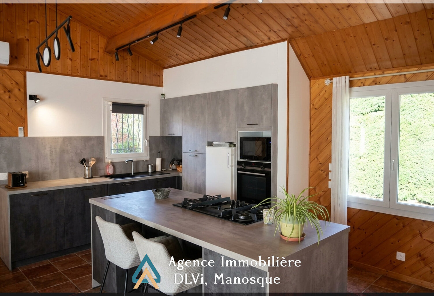 Maison à ossature bois de plain-pied - Garage + Piscine — photo 1