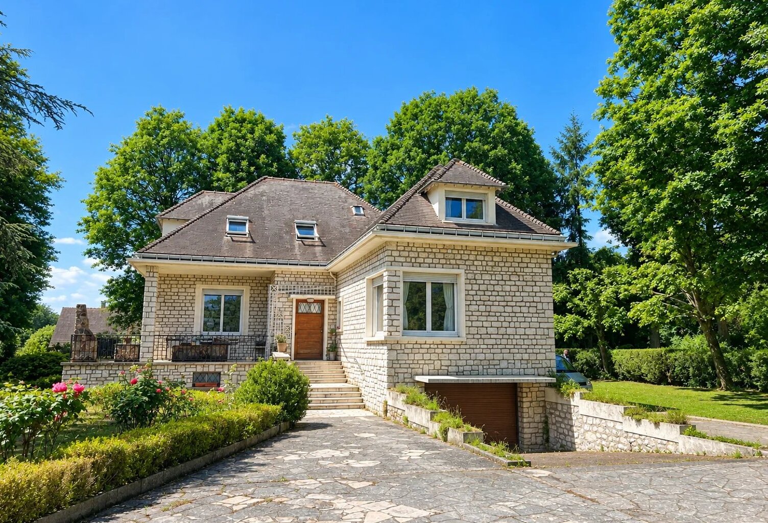 À VENDRE ARTHURIMMO HOUDAN - Propriété de 227 m² sur 1800m² de terrain 1'min de Neauphle le chateau — photo 1