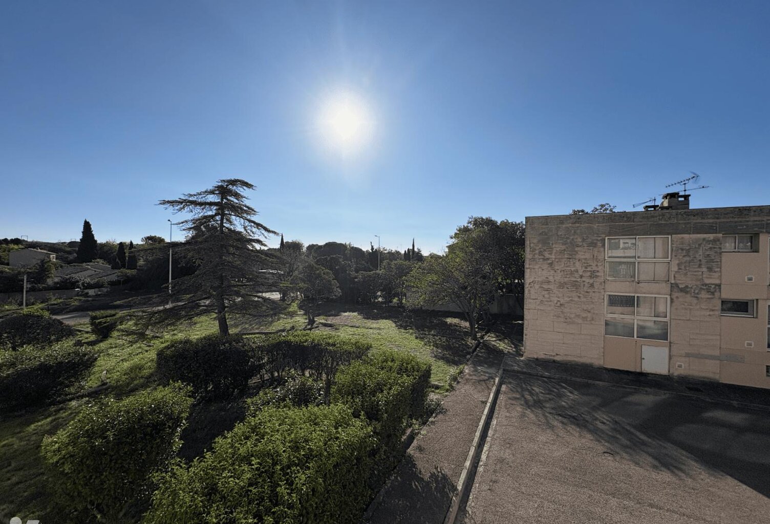 Vente appartement 4 pièces 74 m² Saint-Chamas (13250) — photo 1