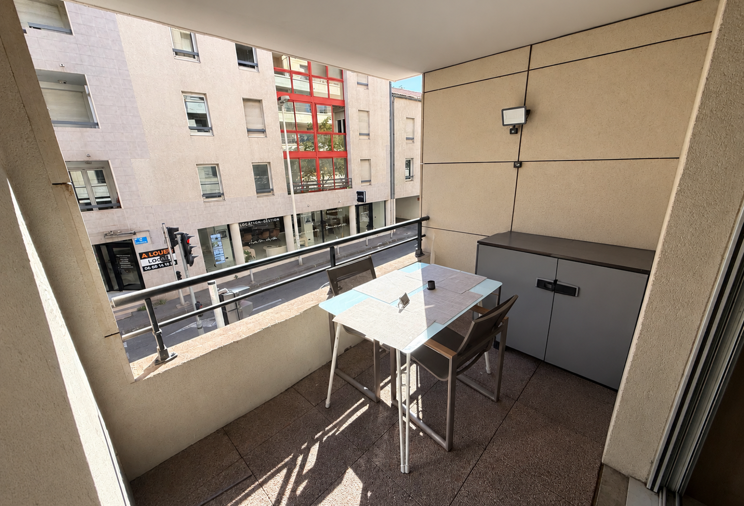 13008 - Delibes T3 avec terrasse exposé SUD — photo 1