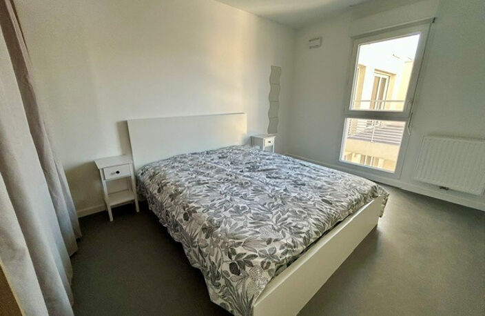 Résidence neuve,  superbe T3 meublé avec terrasse et garage — photo 4