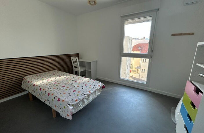 Résidence neuve,  superbe T3 meublé avec terrasse et garage — photo 5