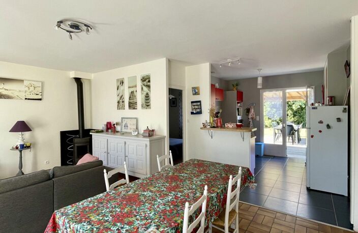 Maison - 74m² - Saint-Vincent-sur-Jard — photo 3