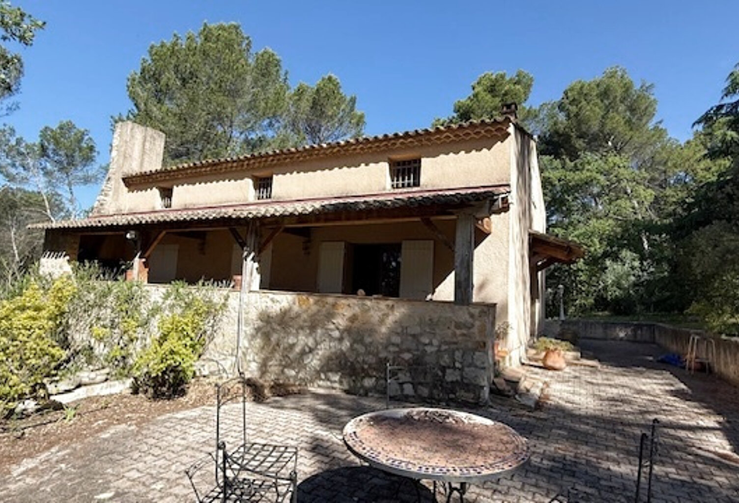 AIX EN PROVENCE : maison traditionnelle — photo 1