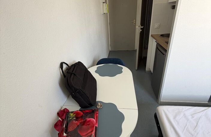 Appartement studio entre la gare et le centre-ville du Havre — photo 3