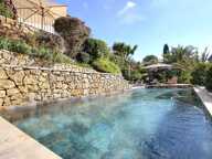 MOUGINS – VILLA AVEC VUE MER PANORAMIQUE, PISCINE ET COUCHERS DE SOLEIL SUR L'ESTÉREL — photo 3