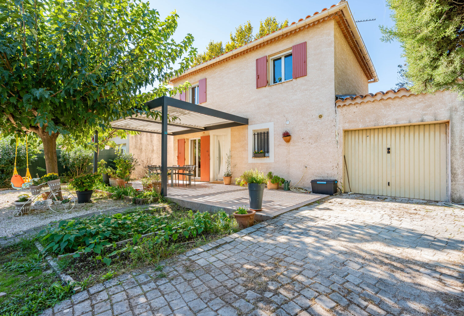 Maison familiale de 120 m2 sur terrain arboré   Éoures, Mars — photo 1