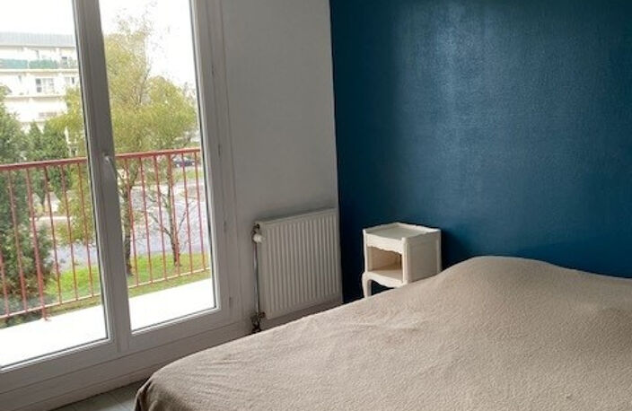SAINT NAZAIRE PROCHE MER GRAND T2 DE 53 M2 PARFAIT ETAT AVEC — photo 4