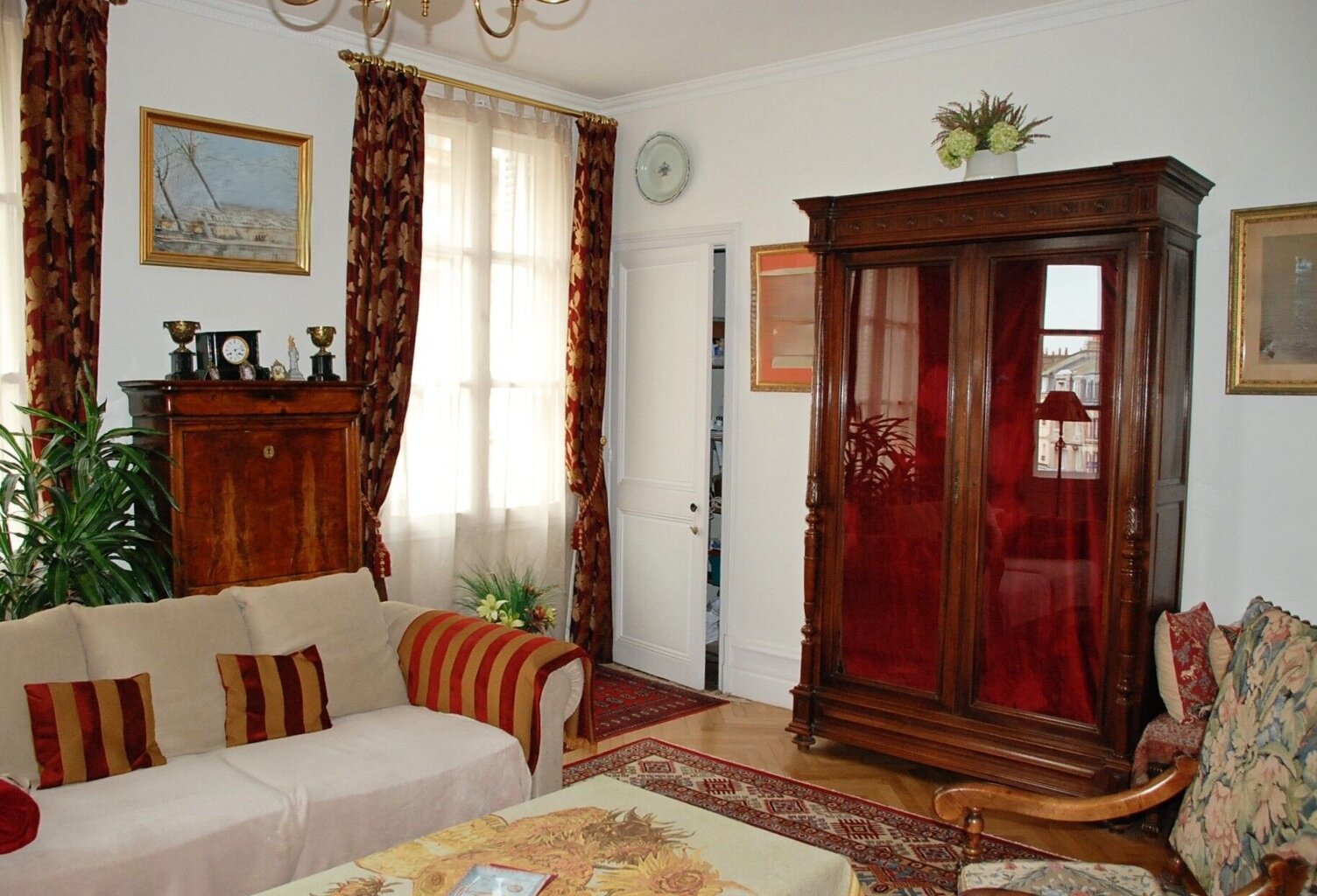 FECAMP : EN PLEIN CENTRE VILLE MAGNIFIQUE APPARTEMENT — photo 1