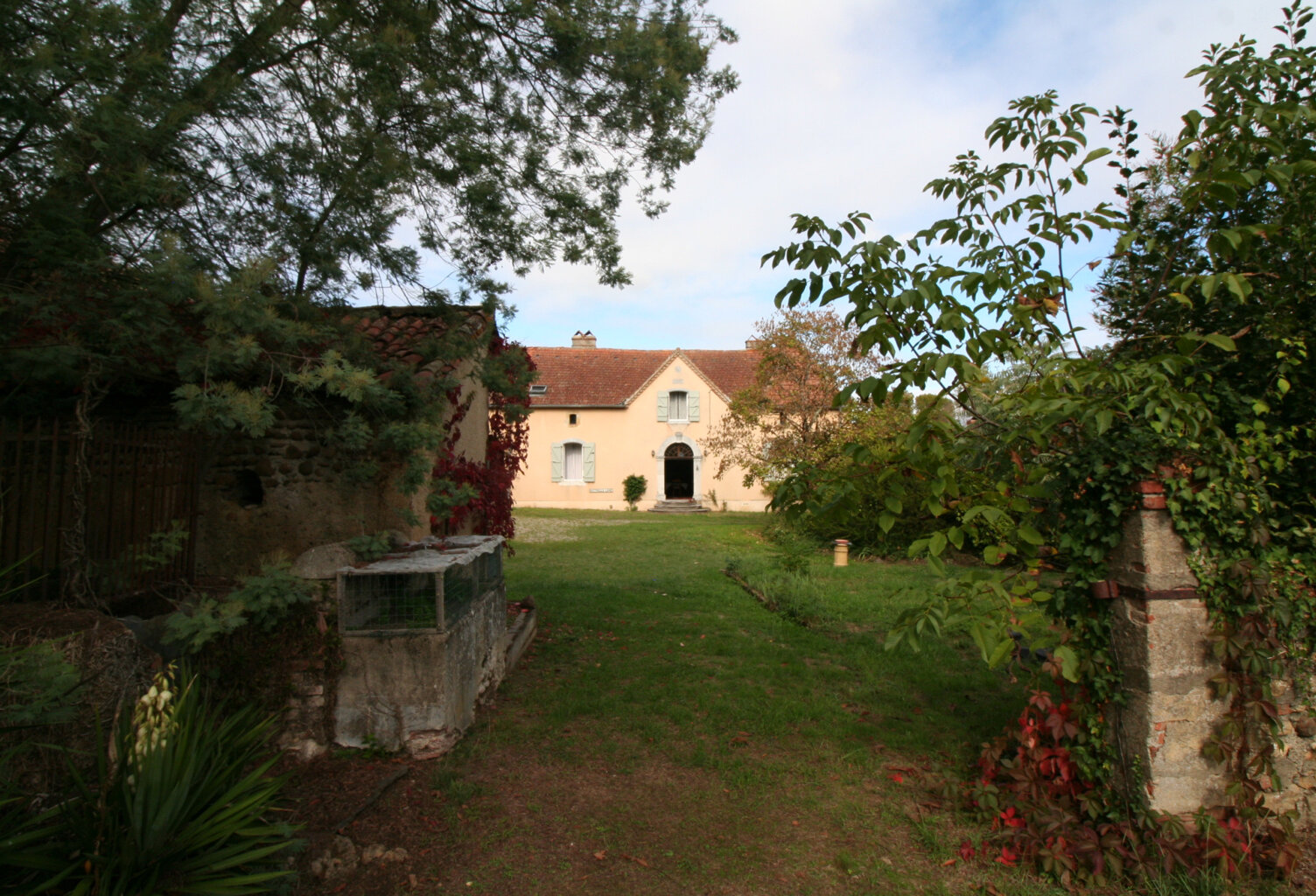 Maison bigourdane XIXe rénovée de 314m2 sur terrain 5 127m2 — photo 1